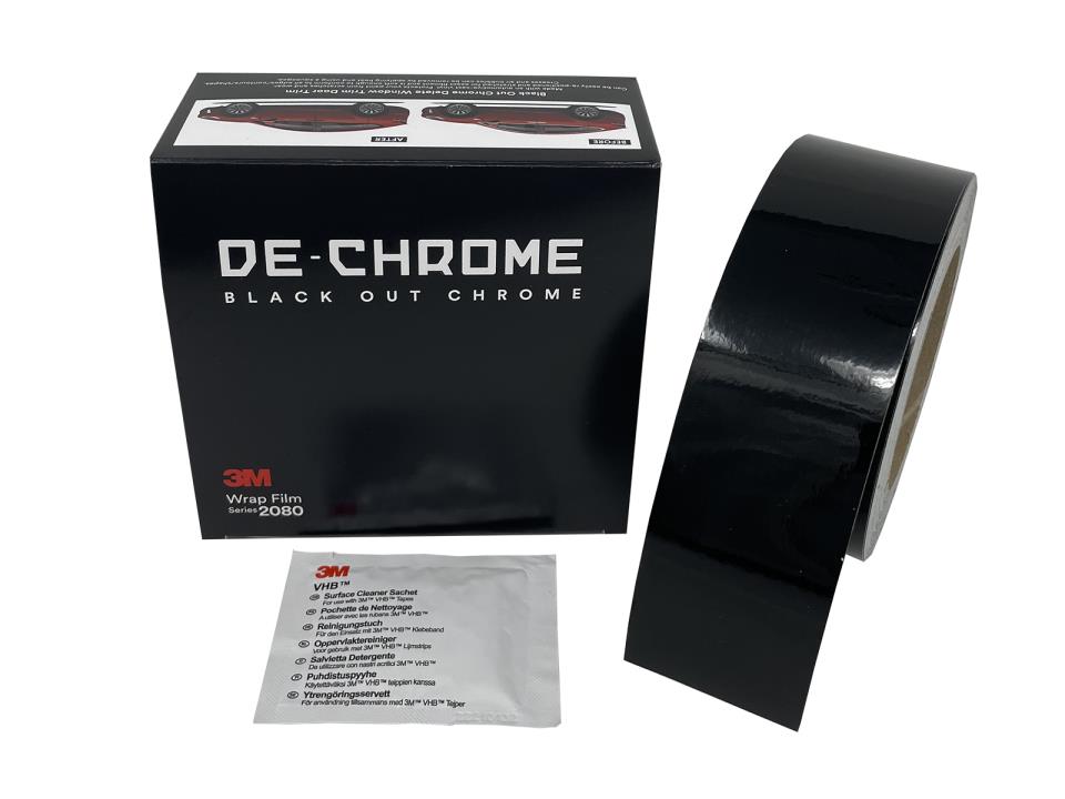 Dechrome Auto: Rimuovere le Parti Cromate per uno Stile Moderno e Aggressivo